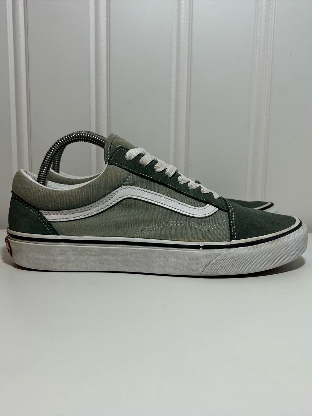 Vans Old Skool Sneakers in Green and White